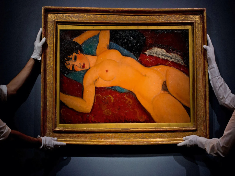 Fotografía de un desnudo pintado por Modigliani.