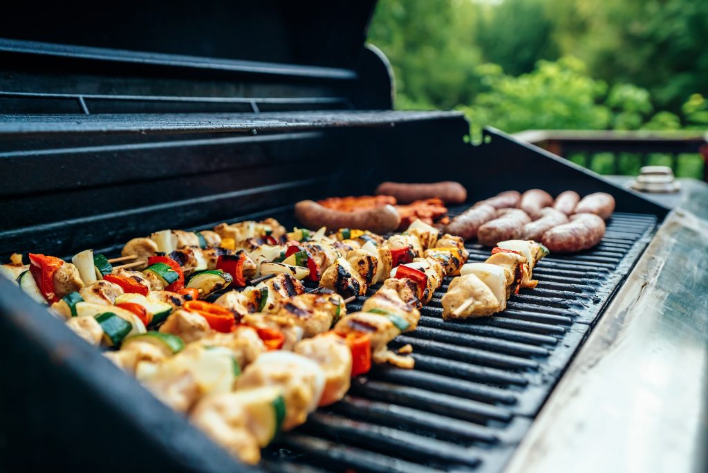 Anticuchos como parte de la comida vegana