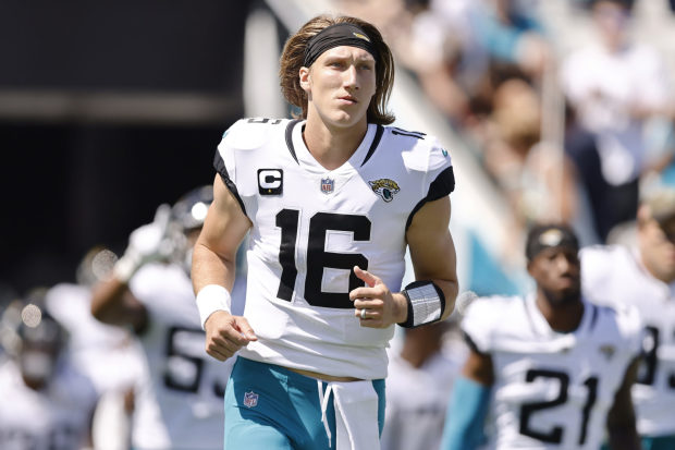 Trevor Lawrence, mariscal de campo de los Jacksonville Jaguars la temporada pasada.