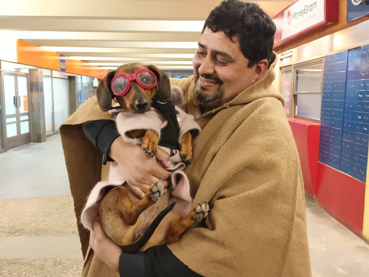 Víctor y su hija, la reina de la UdeC